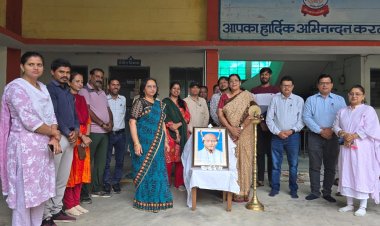 विवेकानंद महाविद्यालय में राष्ट्रीय एकता दिवस की गूंज — लौह पुरुष सरदार पटेल को श्रद्धा-सुमन अर्पित