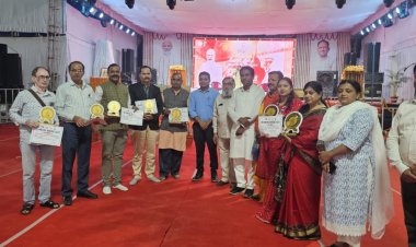 लोकल फॉर वोकल कवियों ने राज्योत्सव में बिखेरी छत्तीसगढ़ी संस्कृति की महक