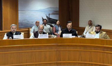 इस्पात मंत्रालय की प्राक्कलन समिति की बैठक में शामिल हुए सांसद बृजमोहन अग्रवाल