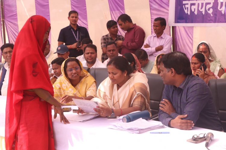 हर समस्या का समाधान सरकार की प्राथमिकता: मंत्री लक्ष्मी राजवाड़े
