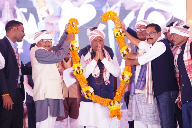 मुख्यमंत्री साय ने किया भगवान बिरसा मुंडा का स्मरण:जनजातीय गौरव दिवस पर बस्तर पहुंचे मुख्यमंत्री साय