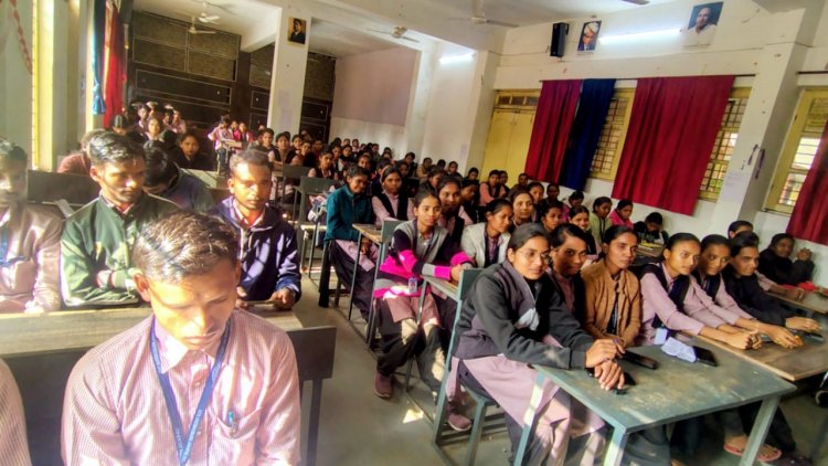 कानून का पालन करने से समाज व देश में सुव्यवस्था बनी रहती है -नीरजकांत तिवारी