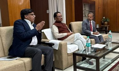 मुख्यमंत्री विष्णु देव साय ने मध्यप्रदेश में नई सिंचाई तकनीक 'प्रेशर इरिगेशन नेटवर्क' की प्रस्तुति का किया अवलोकन