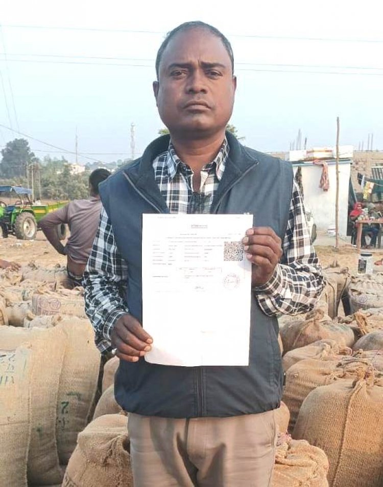 बरहोरी के किसान इंद्रजीत सिंह ने 80 क्विंटल धान बेचा - जनकपुर उपार्जन केंद्र में भरोसे और सुविधाओं की नई पहचान