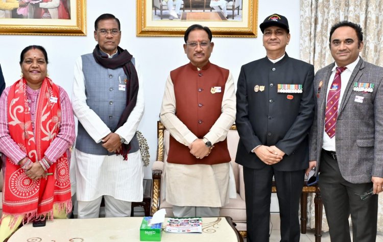 राष्ट्र की सुरक्षा में निरंतर तैनात हमारे सैन्य जवानों का योगदान अतुलनीय : मुख्यमंत्री  विष्णु देव साय