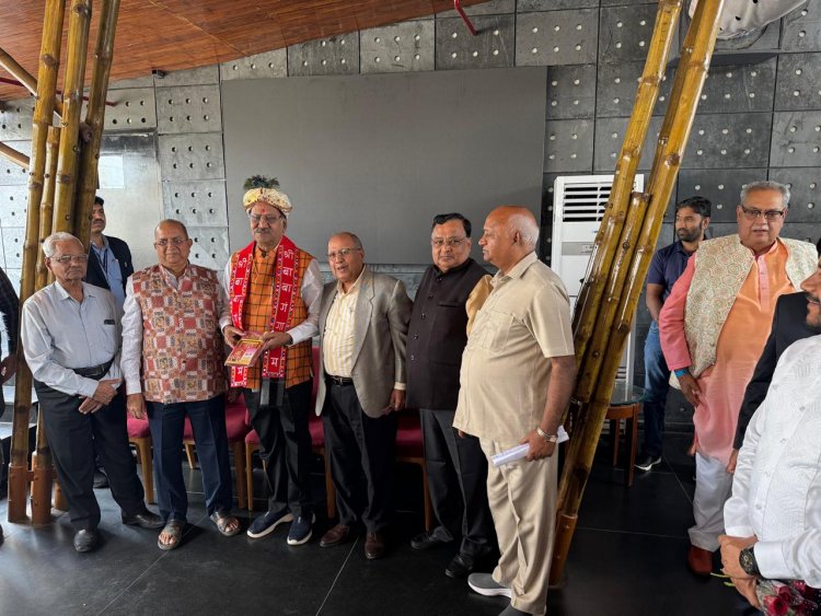 बेंगलुरु में उद्योगपतियों संग सांसद बृजमोहन की महत्त्वपूर्ण बैठक, छत्तीसगढ़ में बड़े निवेश की तैयारियाँ तेज़
