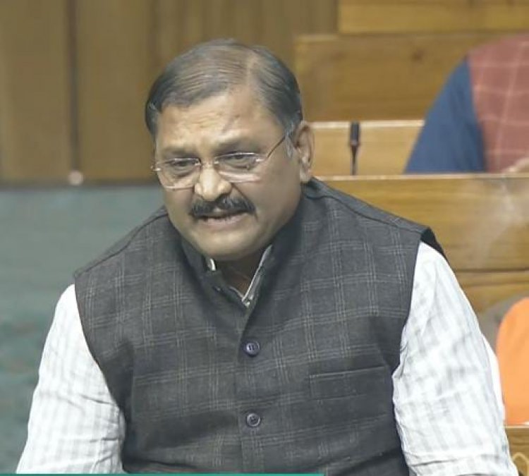 राष्ट्र हमारे लिए मातृभूमि है और उनके लिए मात्र भूमि : संतोष पाण्डेय 