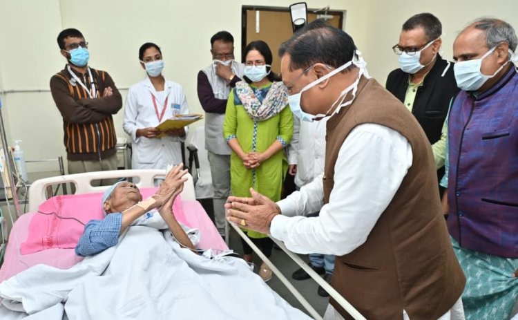 मुख्यमंत्री विष्णुदेव साय ने ज्ञानपीठ पुरस्कार से सम्मानित साहित्यकार  विनोद कुमार शुक्ला के स्वास्थ्य लाभ की कामना की