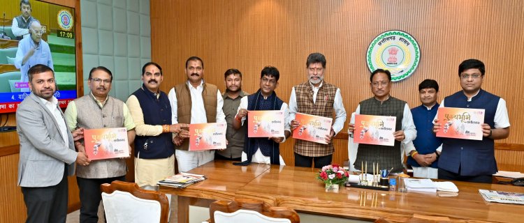 दो वर्ष की निरंतर सेवा, निरंतर विकास की दिशा में एक और पहल: मुख्यमंत्री साय ने कॉफी टेबल बुक्स का किया विमोचन
