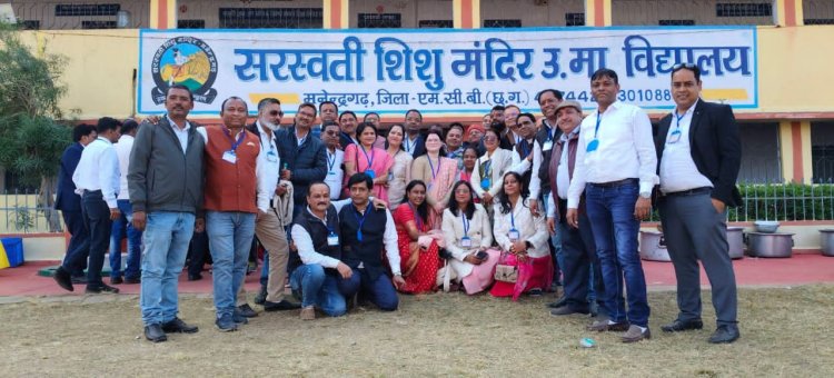 हमारे विद्यालय की शिक्षा और संस्कार विद्यार्थियों को जीवन में बेहतर ऊंचाई तक पहुंचाती है विनोद कुमार शुक्ल