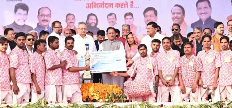 बाबा गुरु घासीदास का का संदेश देशदृदुनिया के लिए प्रासंगिक : मुख्यमंत्री  विष्णुदेव साय