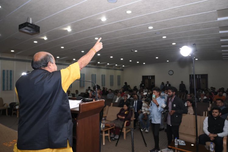 “विचारों को दिशा, युवाओं को विश्वास—उमंग 2026 में पुरंदर मिश्रा का विकास मंत्र”