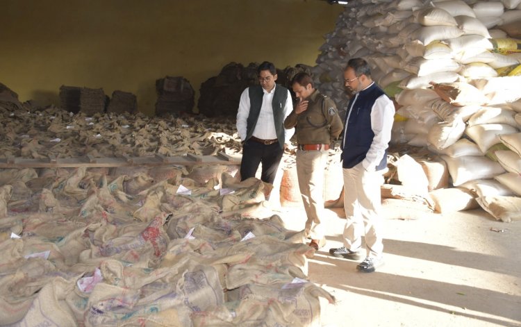 मुंगेली जिले में 14 राइस मिलों को किया गया सील