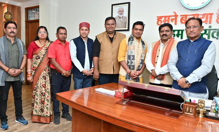मुख्यमंत्री  विष्णु देव साय से रायपुर प्रेस क्लब के नवनिर्वाचित पदाधिकारियों की सौजन्य मुलाकात