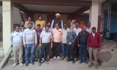 असंगठित मजदूर संघ ने दिखाई संगठनात्मक ताक़त, मनेंद्रगढ़ बैठक में जिला कार्यकारिणी का बड़ा विस्तार