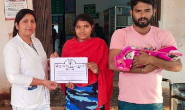 पर्यावरण संरक्षण का संदेश, प्रसूता माताओं को हरियाली की भेंट