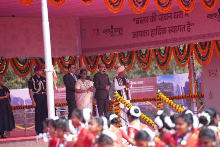 अबूझमाड़ का गौरव: मल्लखंब के नन्हे वीरों ने राष्ट्रपति के समक्ष दिखाई अद्भुत कला