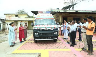खड़गवां में निर्माणाधीन पीएचसी रतनपुर का निरीक्षण, नवीन 108 एम्बुलेंस का शुभारंभ
