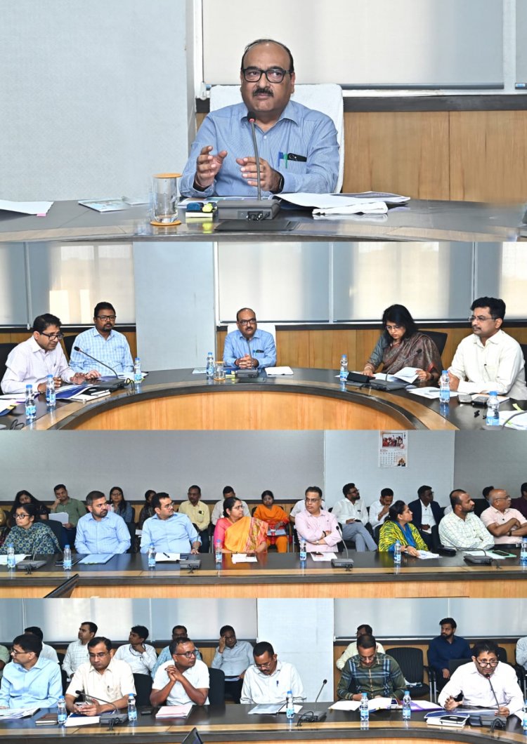 मुख्य सचिव ने लोक सेवा गारंटी की सेवाओं के क्रियान्वन की समीक्षा की