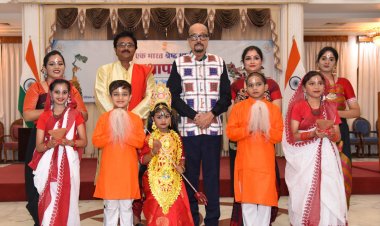 जब हम एक-दूसरे की भाषा, कला और संस्कृति से एकाकार होते है तो राष्ट्र की एकता और अखंडता और मजबूत होती है - राज्यपाल श्री डेका