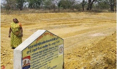 मनरेगा के तहत 24 हितग्राहियों के खेतों में तैयार हुई डबरियां