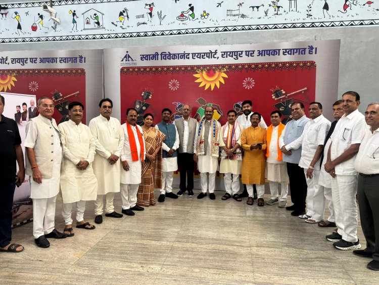 लोकसभा अध्यक्ष श्री ओम बिरला का रायपुर में भव्य स्वागत; सांसद बृजमोहन अग्रवाल ने आयोजित की 'हाई टी'