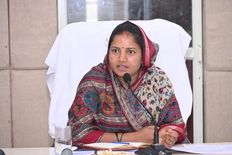 प्रधानमंत्री के सुशासन की संकल्पना को साकार करने के लिए प्रतिबद्धता के साथ काम कर रही हैं हमारी सरकार-मंत्री श्रीमती राजवाड़े