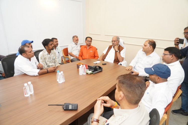 खपरीकला और मोहदी के विकास के लिए सांसद बृजमोहन ने 45 लाख रुपये की घोषणा की