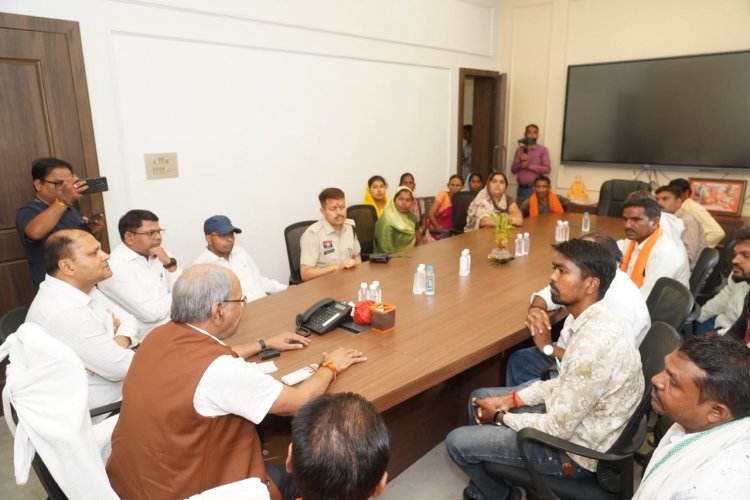 खपरीकला और मोहदी के विकास के लिए सांसद बृजमोहन ने 45 लाख रुपये की घोषणा की