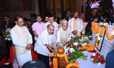 स्वच्छ ऊर्जा के संकल्प के साथ संवाद महोत्सव में शामिल हुए विधायक पुरन्दर मिश्रा