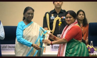 राष्ट्रपति ने सारंगढ़-बिलाईगढ़ की शिक्षिकाओं डायना यादव को राष्ट्रीय शिक्षक सम्मान प्रदान किया