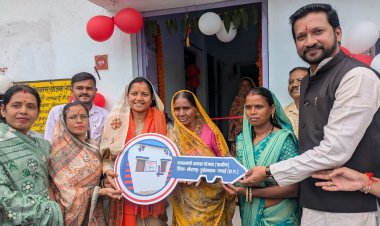प्रधानमंत्री आवास योजना से रमाबाई और सुदामा का पक्के घर का सपना हुआ साकार