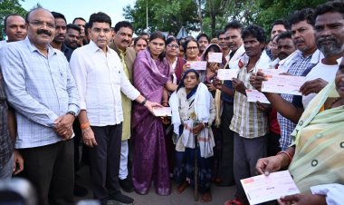 सरकार बाढ़ प्रभावित परिवार को करेगी हरसंभव मदद- राजस्व मंत्री श्री टंक राम वर्मा