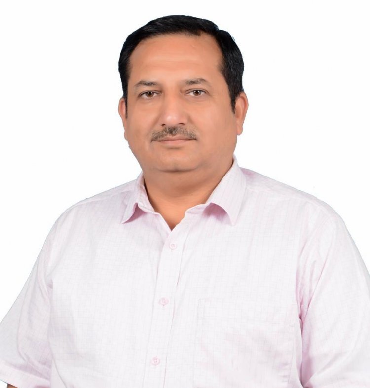 प्रदेश प्रवक्ता डॉ. विजयशंकर मिश्रा का तीखा पलटवार : तपती धूप में बच्चों को सड़कों पर उतारने वाले दीपक बैज पहले अपने गिरेबाँ में झाँकें
