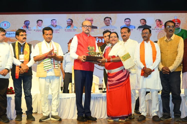 महाराजा चक्रधर सिंह की विरासत को नई पीढ़ी तक पहुंचा रहा चक्रधर समारोह: राज्यपाल  रमेन डेका