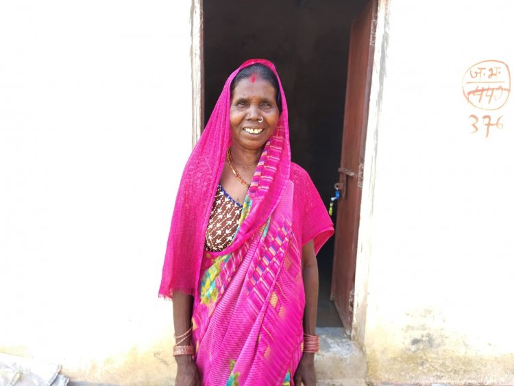 सेवा संकल्प अभियान: पीएम जन मन से बदली समरिया की जिंदगी, कच्चे मकान से मिला पक्का आशियाना