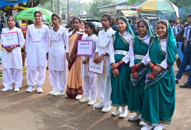 सेवा संकल्प अभियान के तहत नुक्कड़ नाटक और रंगोली से विद्यार्थियों ने दिया जागरूकता एवं राष्ट्र निर्माण का संदेश
