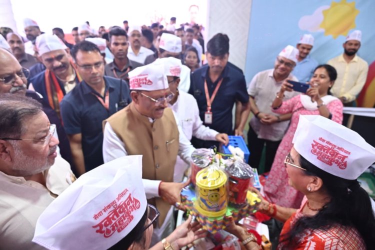 टॉय बैंक में खिलौनों का दान, सेवा संकल्प से बच्चों के चेहरों पर खिलेगी मुस्कान
