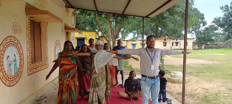 सेवा संकल्प अभियान -जिला प्रशासन के निर्देशन में MCB जिले के सभी आयुष्मान आरोग्य मंदिरों में गूंजा 'योग का संदेश
