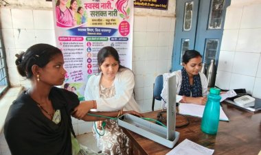 ओरछा के 'सेवा संकल्प शिविर' में उमड़े ग्रामीण